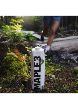 Maple 3 1L Ahornwasser auf Stimmungshintergrund, Premium-Hydration kanadischen Ursprungs