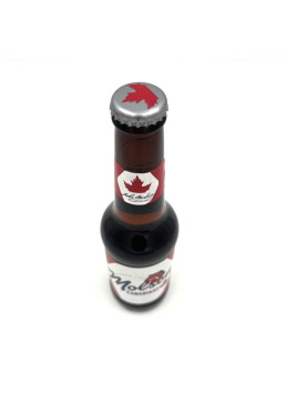 Molson Lager cerveza canadiense