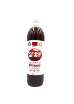 砂糖を含まない純粋なクランベリージュース - 500 ml