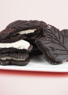 Schokoladen-Ahornblatt-Keks