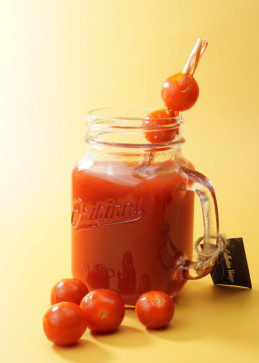 Cocktail tomato juice -...
