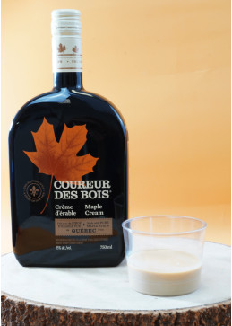 Canadian maple cream Coureur des Bois with maple syrup