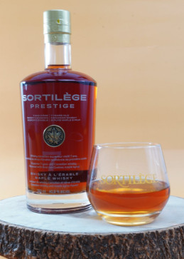 Whisky canadien Sortilège Prestige au sirop d'érable - 7 ans d'âge