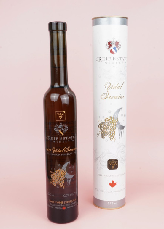 Fles Vidal Icewine Reif Estate Winery, Canadese ijswijn zoet met fruitige tonen