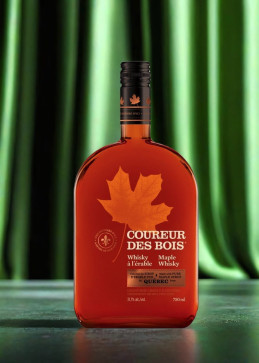 Coureur des Bois Kanadischer Whiskylikör mit Ahornsirup