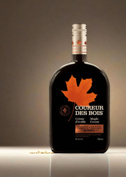 Botella de crema de arce Coureur des Bois 750ml, crema de whisky canadiense al arce