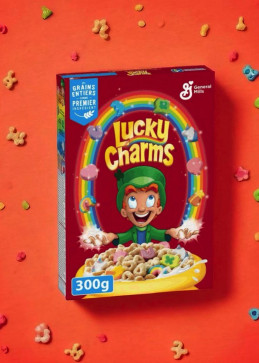 Cereal Lucky Charms con...