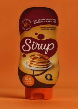 Table syrup with authentic maple flavor