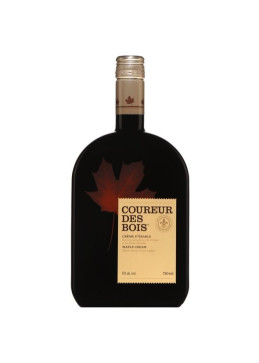 Canadian maple cream Coureur des Bois with maple syrup