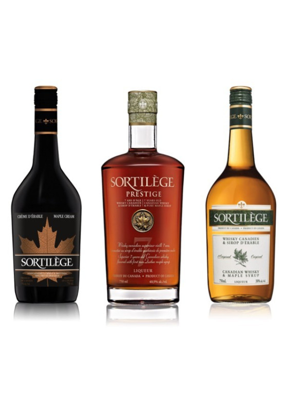 Whiskey sortilège trio range with maple syrup