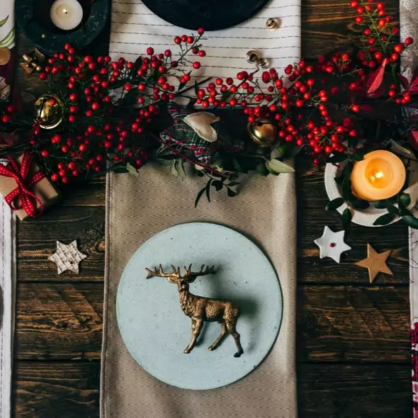 Bûche de Noël sur plaque de majolique, affiche imprimée d'art mural cuisine  traditionnelle française, décoration de cuisine et de café, cadeau pour  gourmets -  Canada