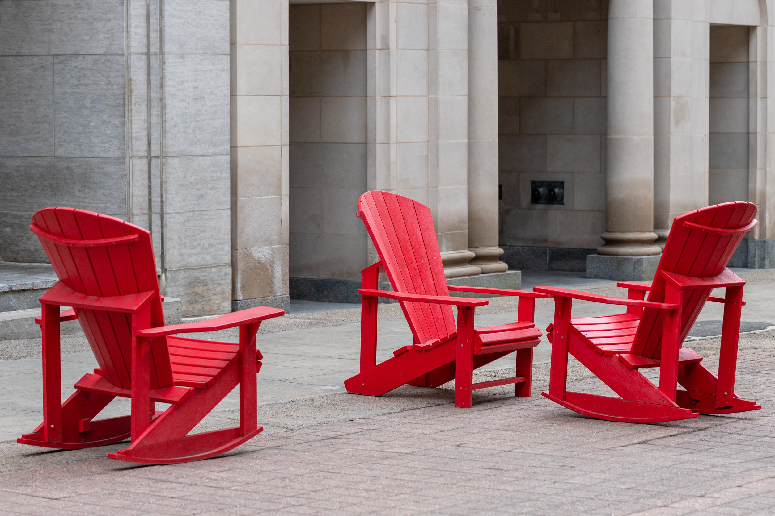 Chaise Adirondack rouge