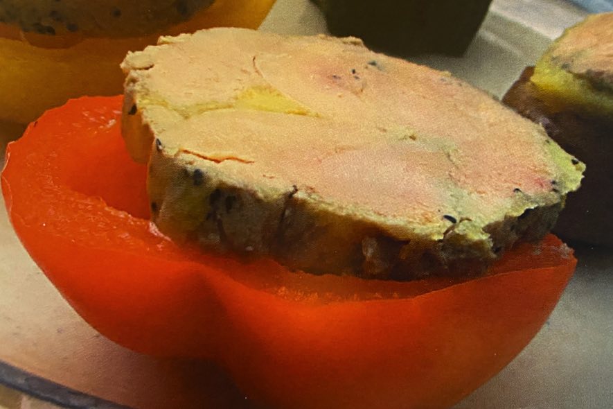 Cube de foie gras en mini légumes avec gelée de cidre