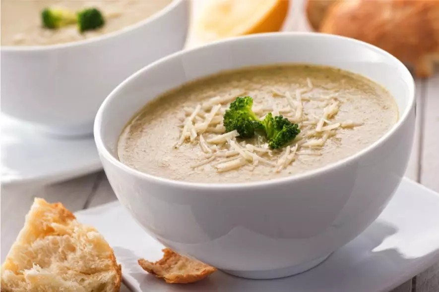 Soupe au fromage et à la bière et confit de canard