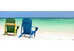 Bois, résine ou plastique ? Comparatif des matériaux pour un fauteuil Adirondack