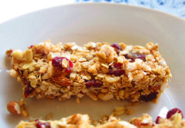 Recipe for cereal bars with cranberries and speculoos